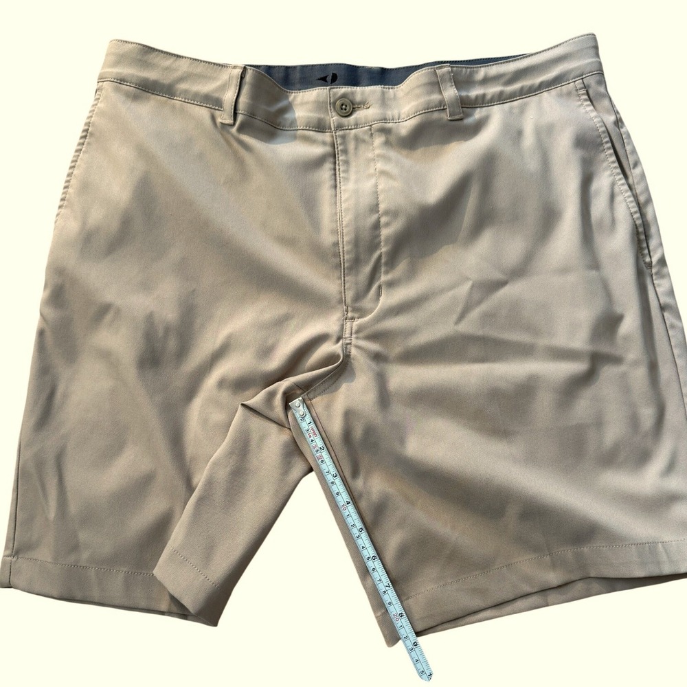 Grand Slam Golf Shorts Mens 38 Tan Flat Front Performance Moisture Wicking 9" - Picture 4 of 5